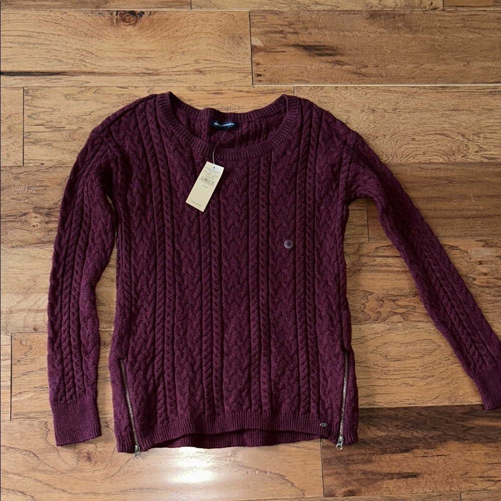 American Eagle Outfitters Burgundy Cable Knit Sweater